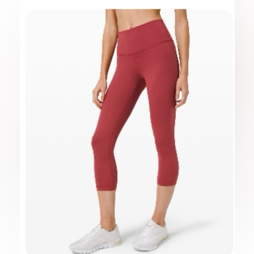 Wunder Under High-Rise
Crop 21" *Full-On Luxtreme
Chianti